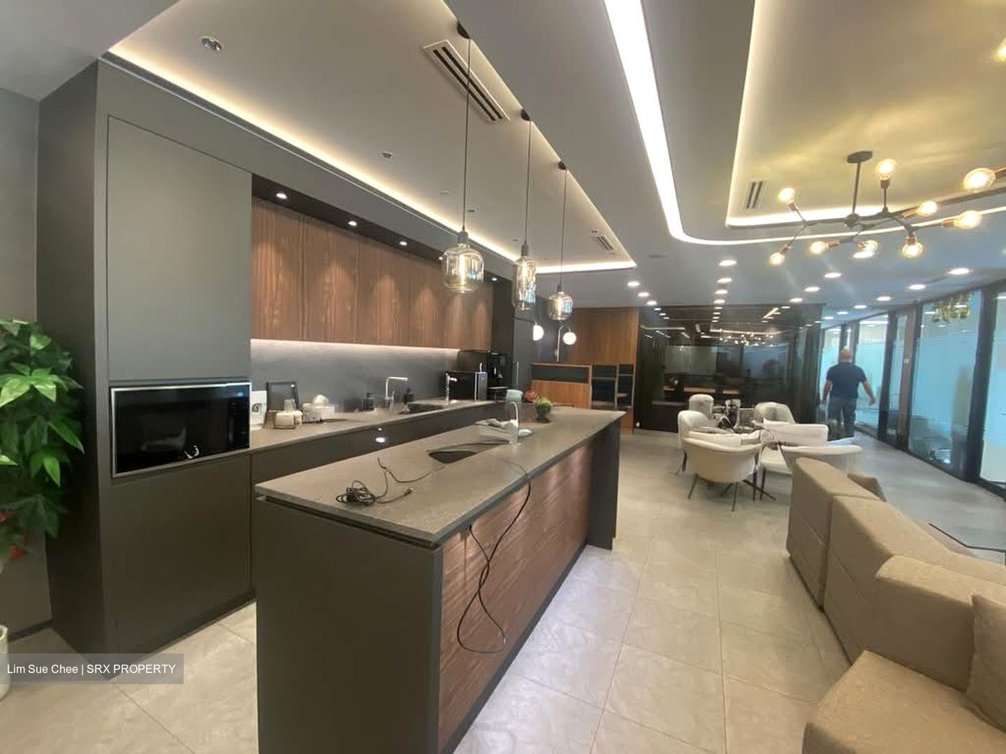 Singapore Land Tower (D1), Office #571677851